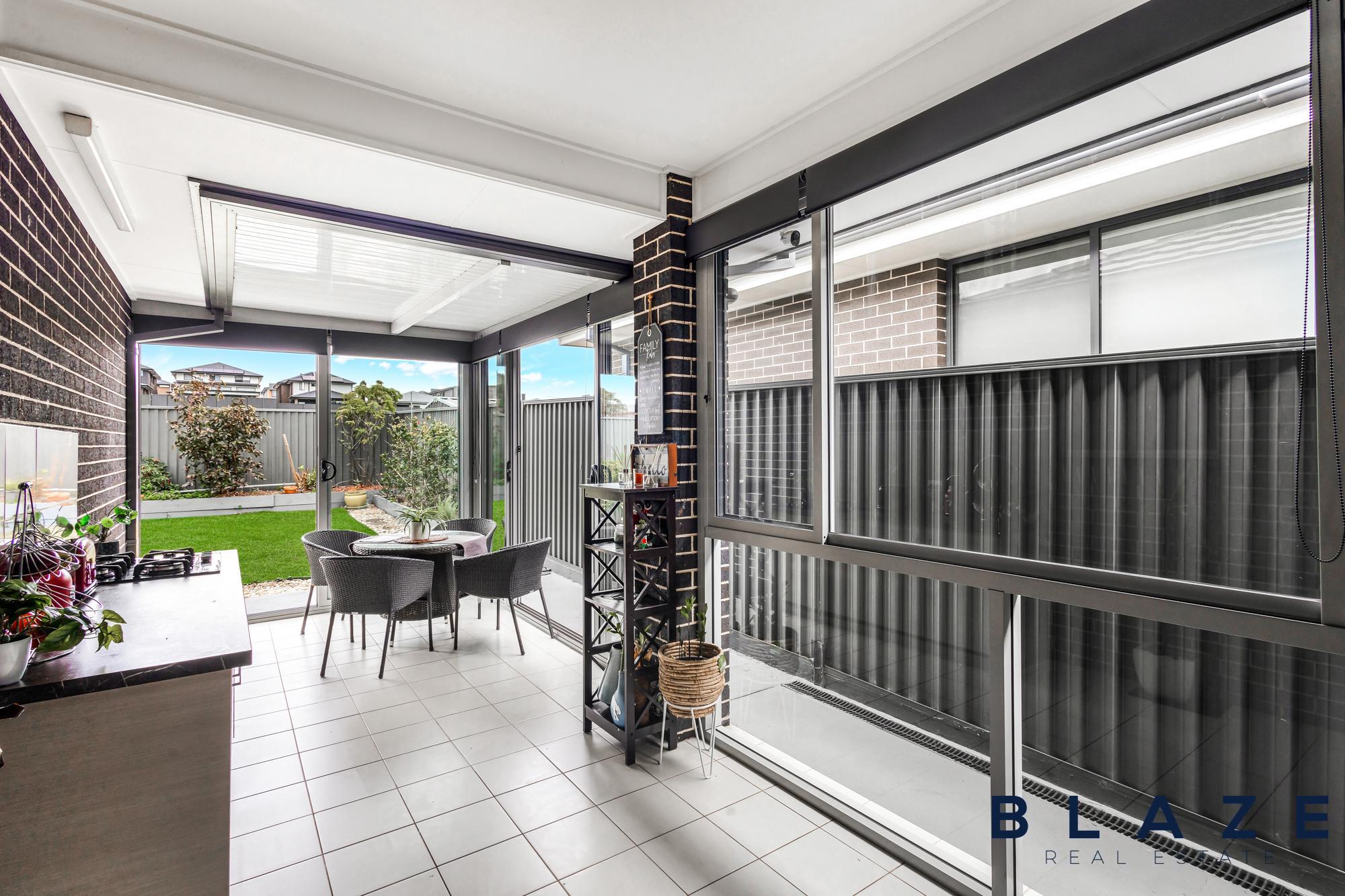25 Bravo Avenue, Middleton Grange - Thumbnail 6