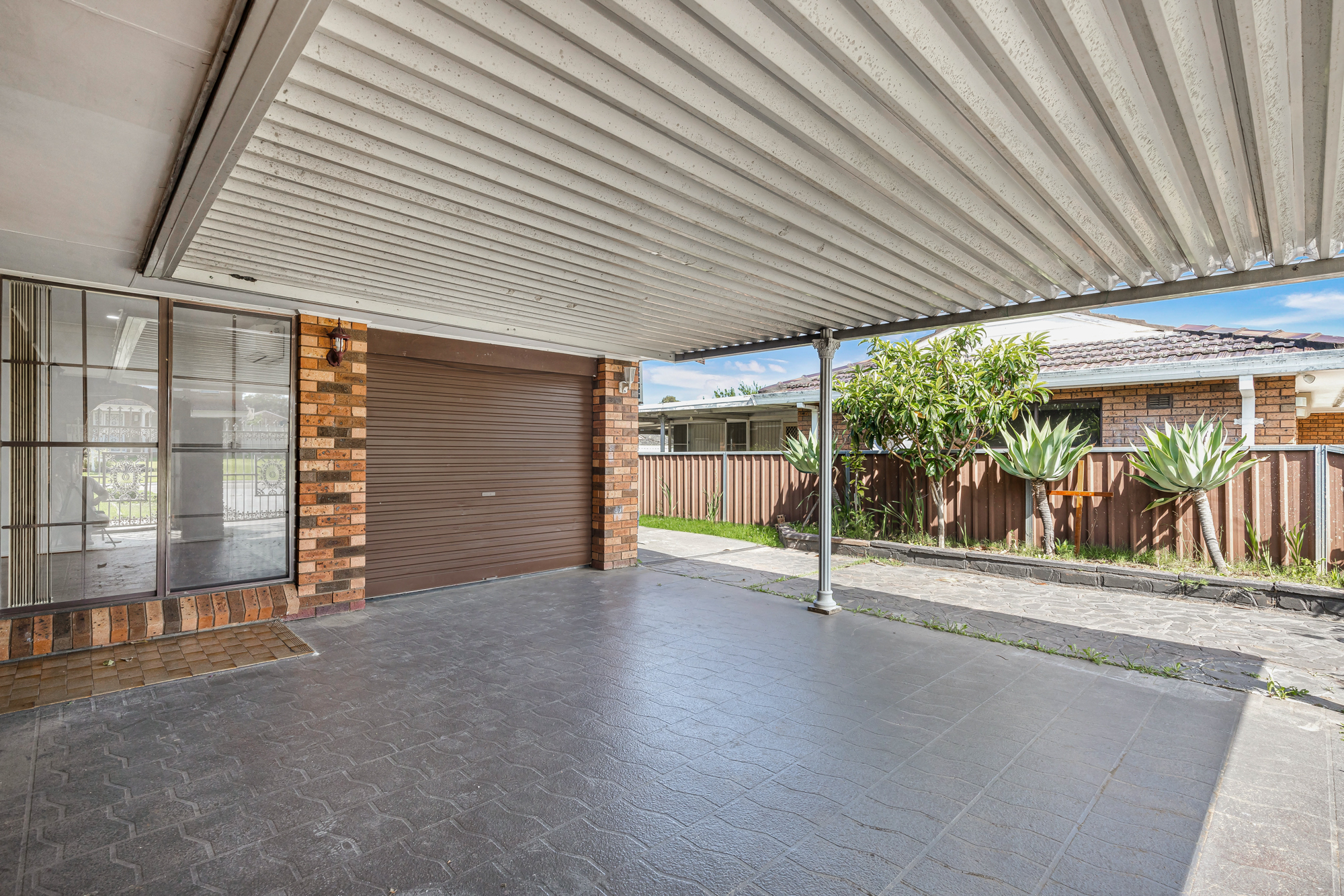 10 Mohawk Crescent, Greenfield Park - Thumbnail 2
