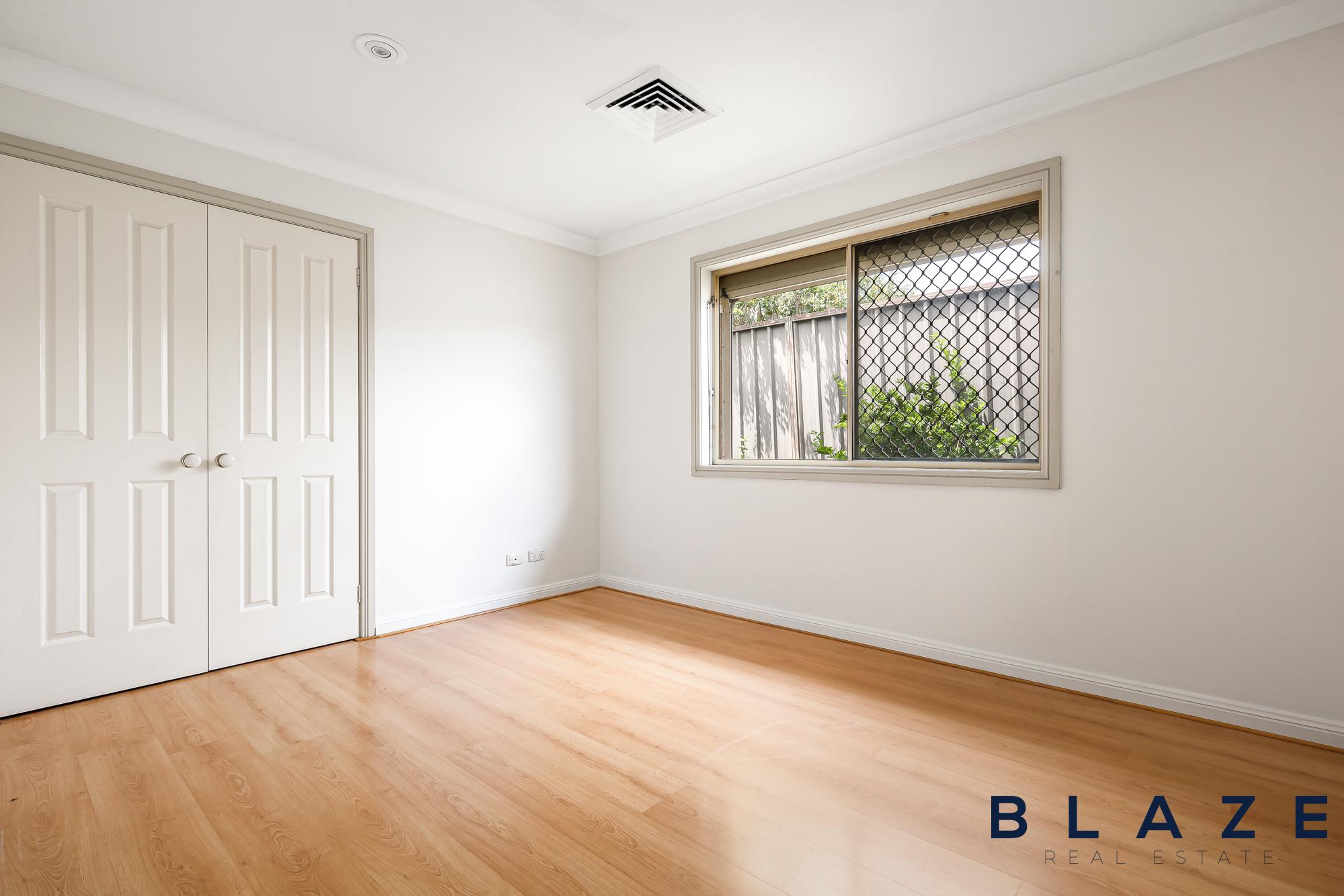 8 Moreton Close, Hinchinbrook - Thumbnail 7