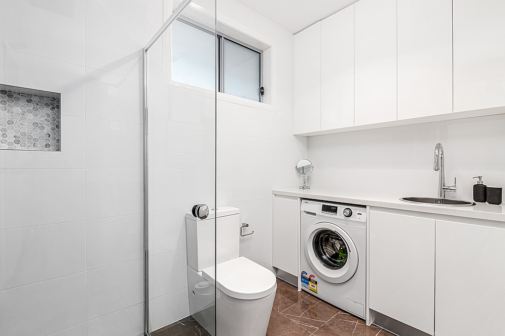 47A Diamond Crescent, Bonnyrigg - Thumbnail 2