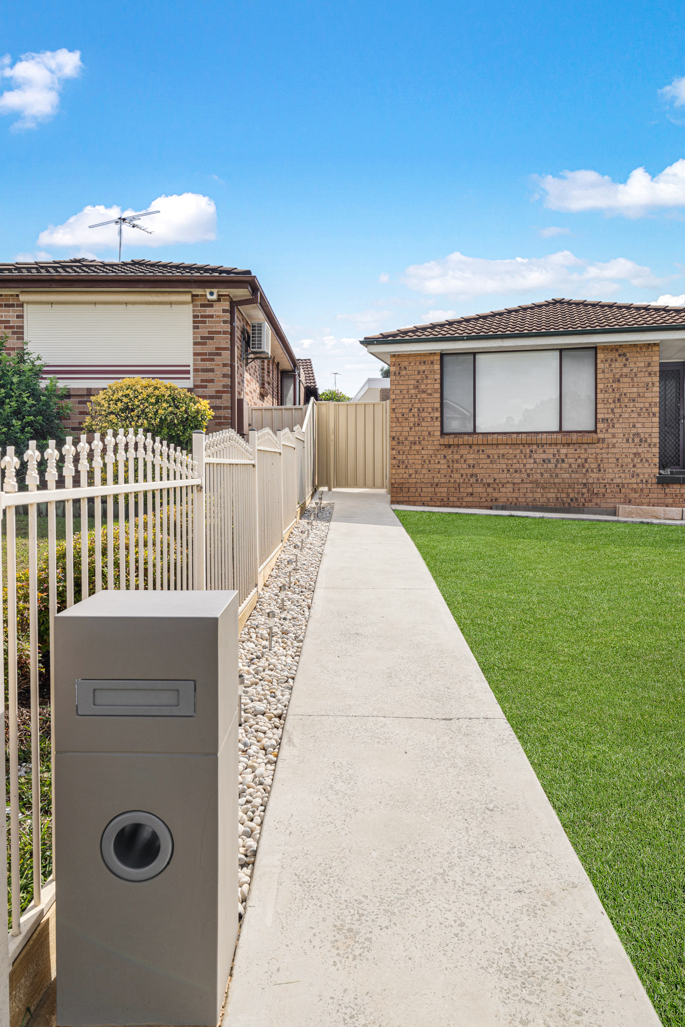 17A Dransfield Road, Edensor Park - Thumbnail 2