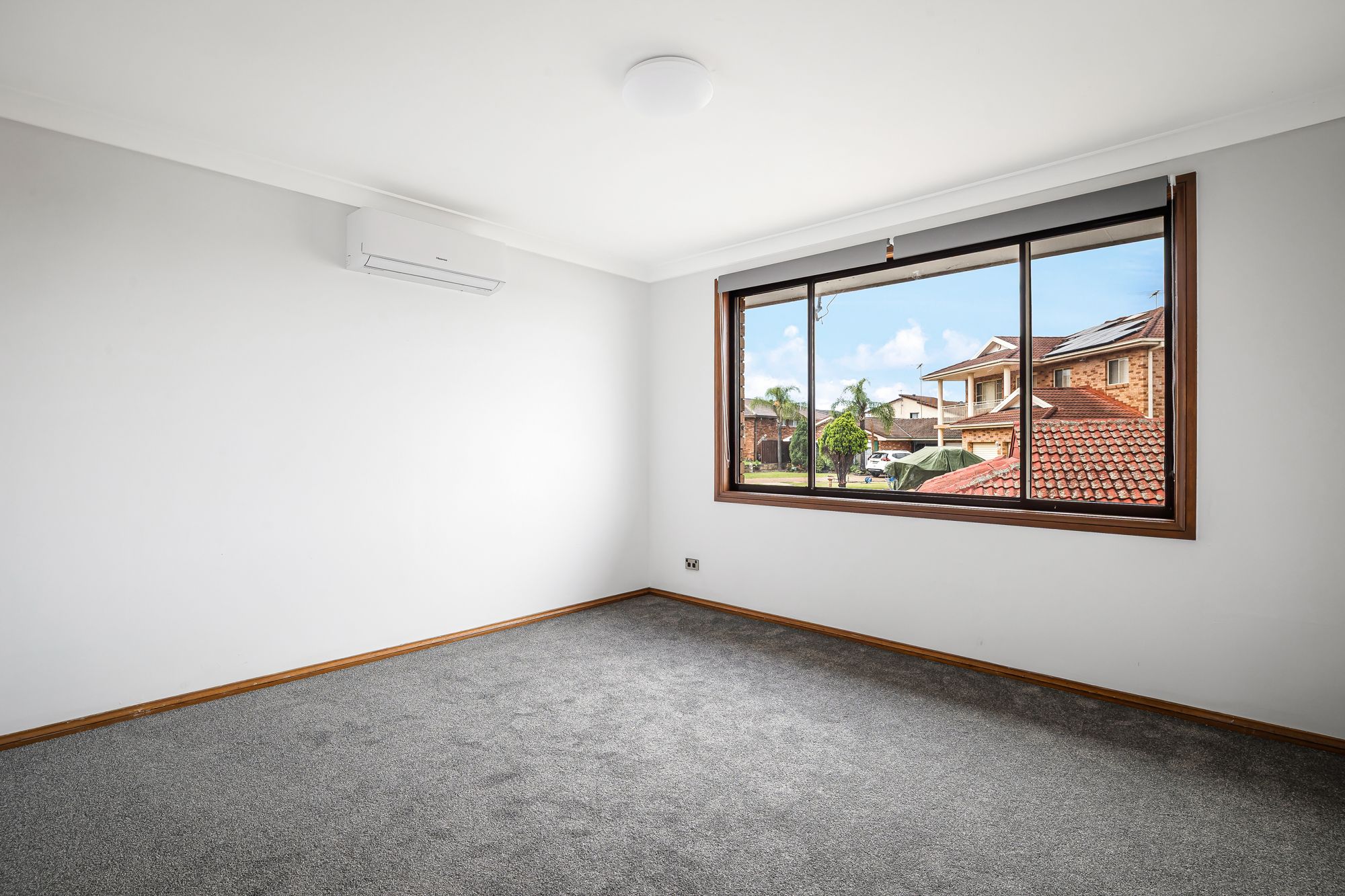 8 Eden Place, Bossley Park - Thumbnail 4