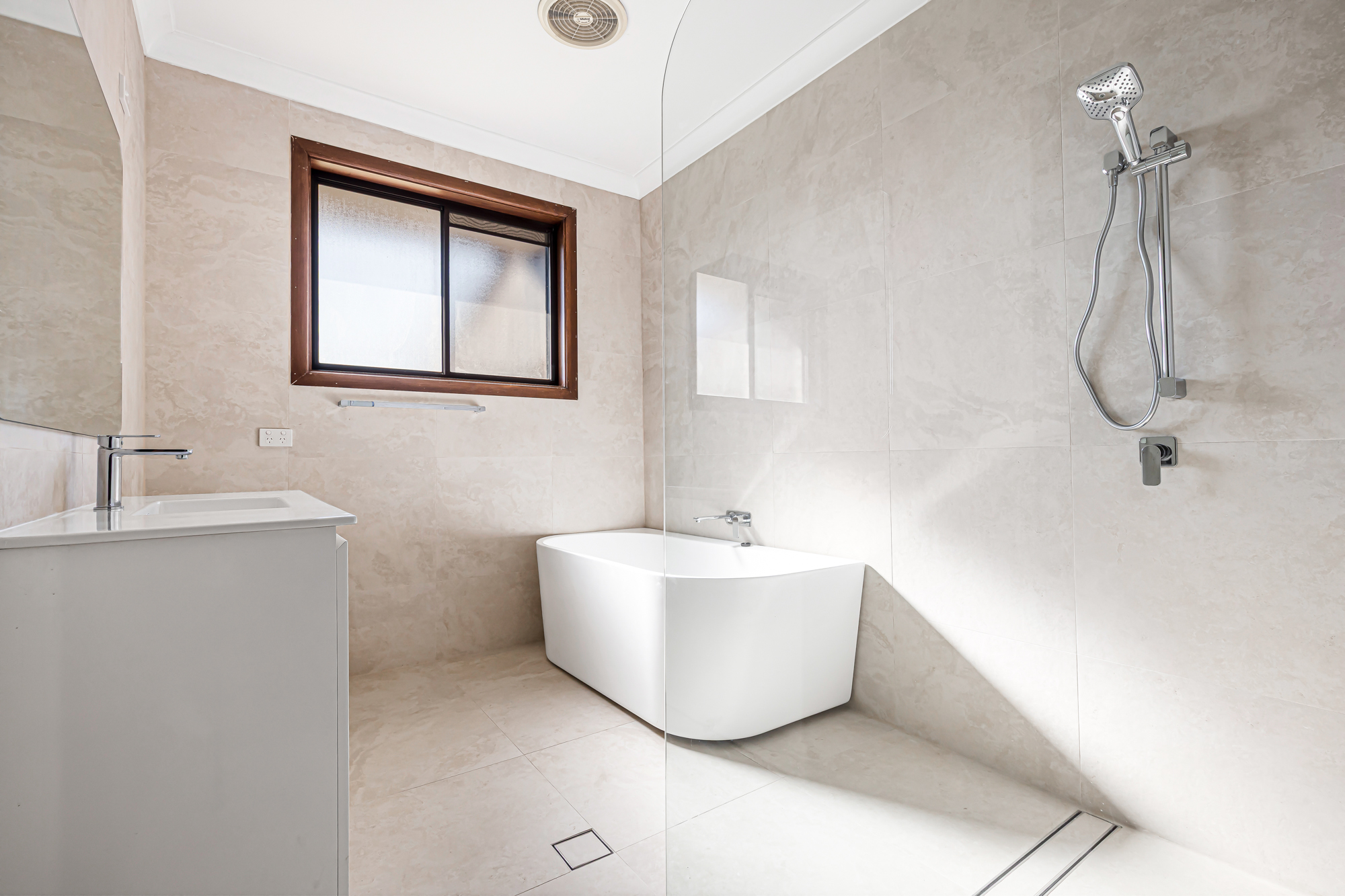 70 Water Street, Cabramatta West - Thumbnail 2