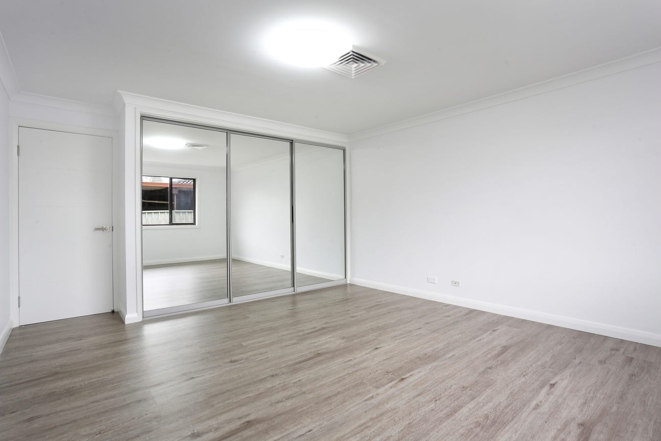 2 Christie Street, Prairiewood - Thumbnail 5