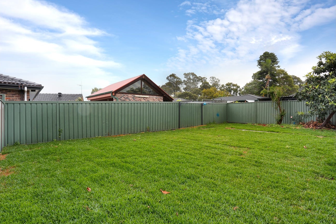 2 Christie Street, Prairiewood - Thumbnail 4