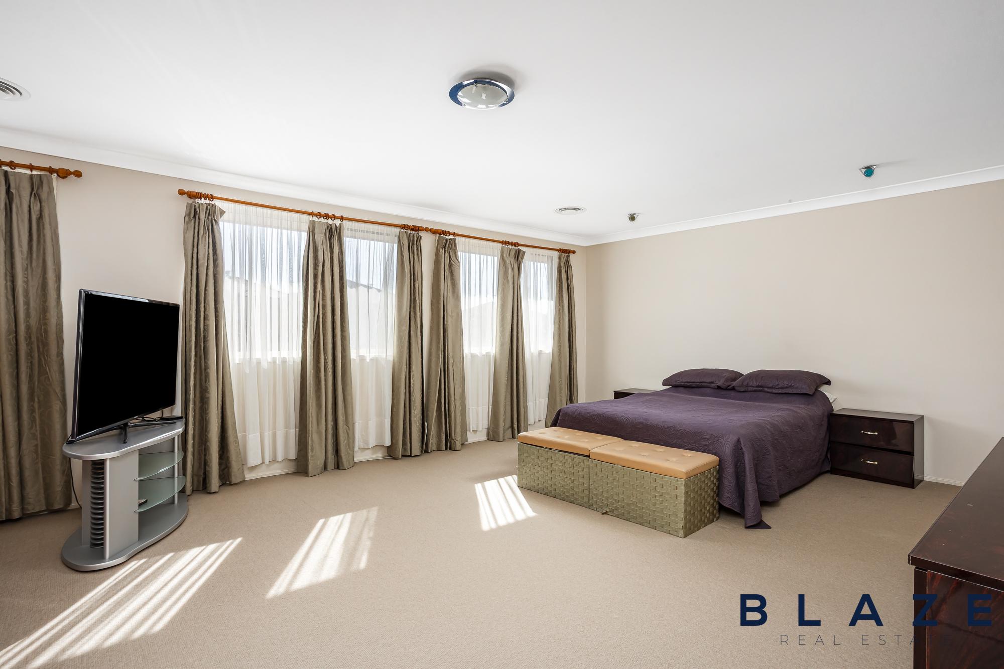 24 Harraden Drive, West Hoxton - Thumbnail 7