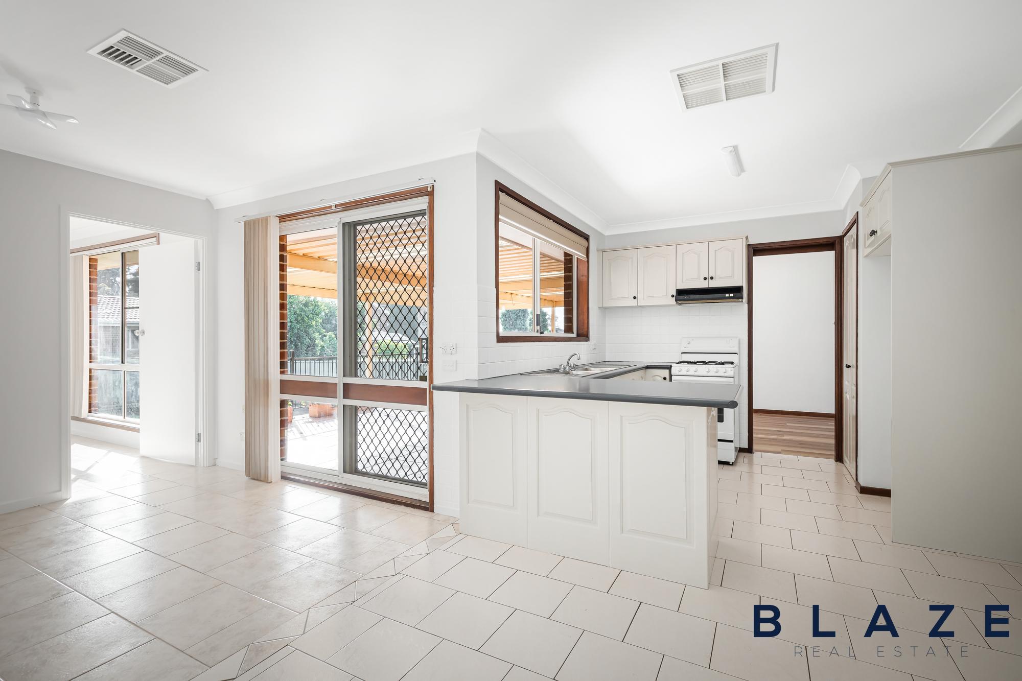 14 Glen Osmond Crescent, Bossley Park - Thumbnail 5