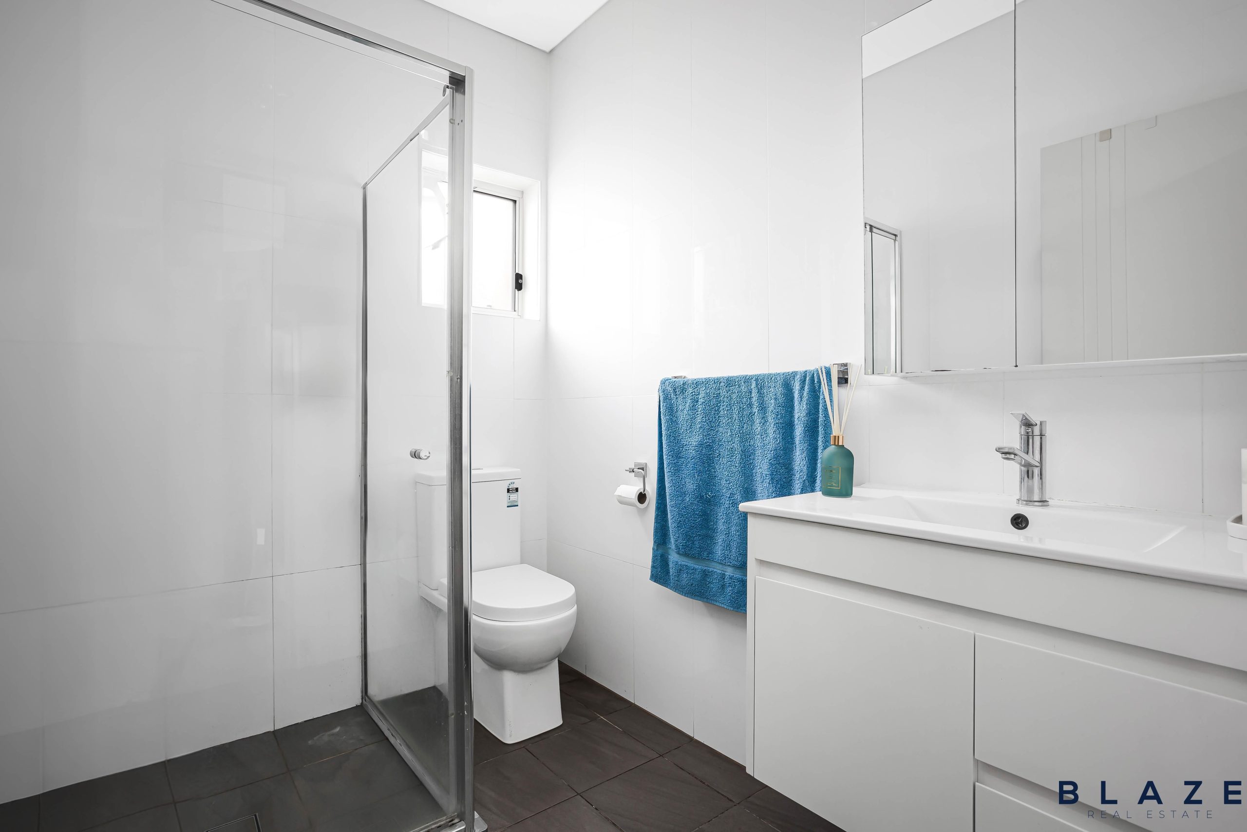 1A Sarah Place, Bossley Park - Thumbnail 2