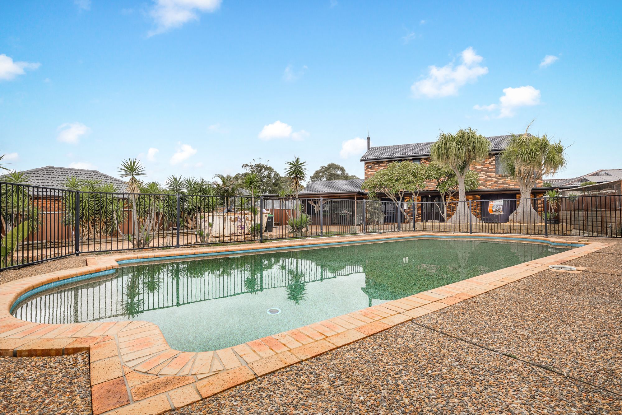 39 Gloucester Street, Bonnyrigg Heights - Thumbnail 2