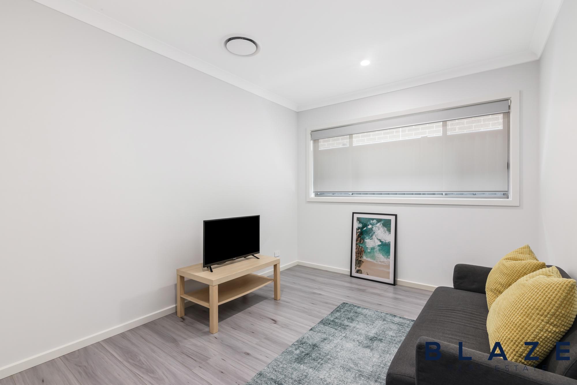 32 Leppington House Drive, Denham Court - Thumbnail 7