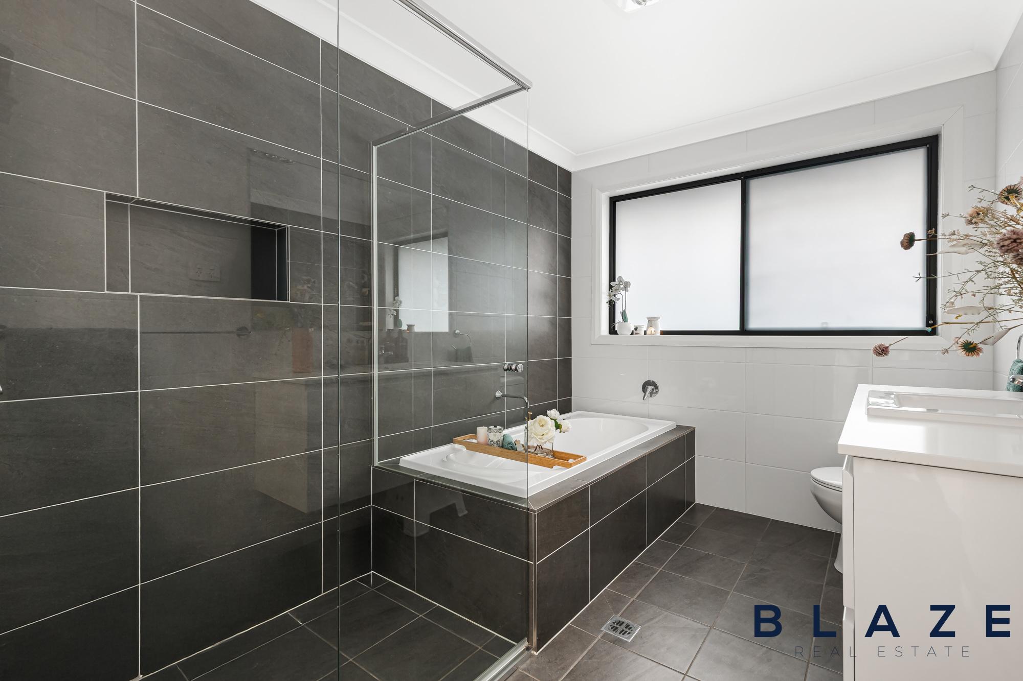 73 Fanflower Avenue, Denham Court - Thumbnail 8