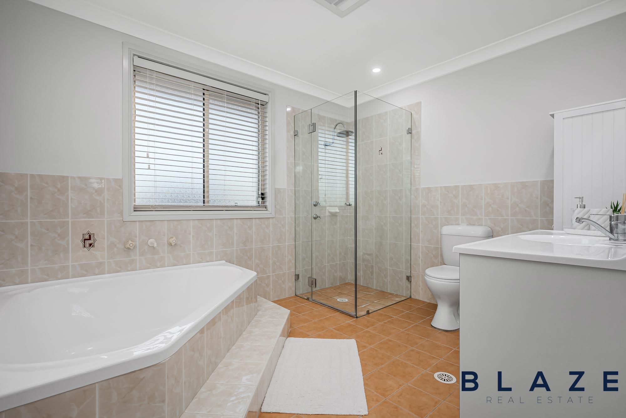 4 Tulip Grove, Fairfield West - Thumbnail 2