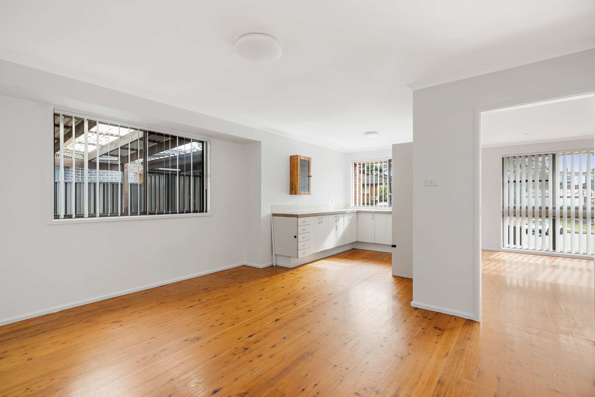 2 Ambon Close, Bossley Park - Thumbnail 6