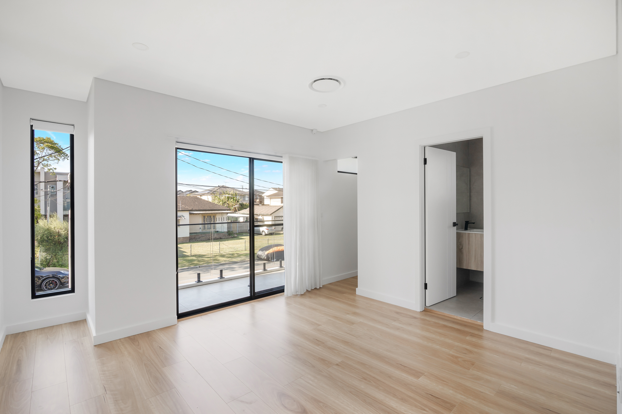 14 Margaret Street, Fairfield - Thumbnail 2