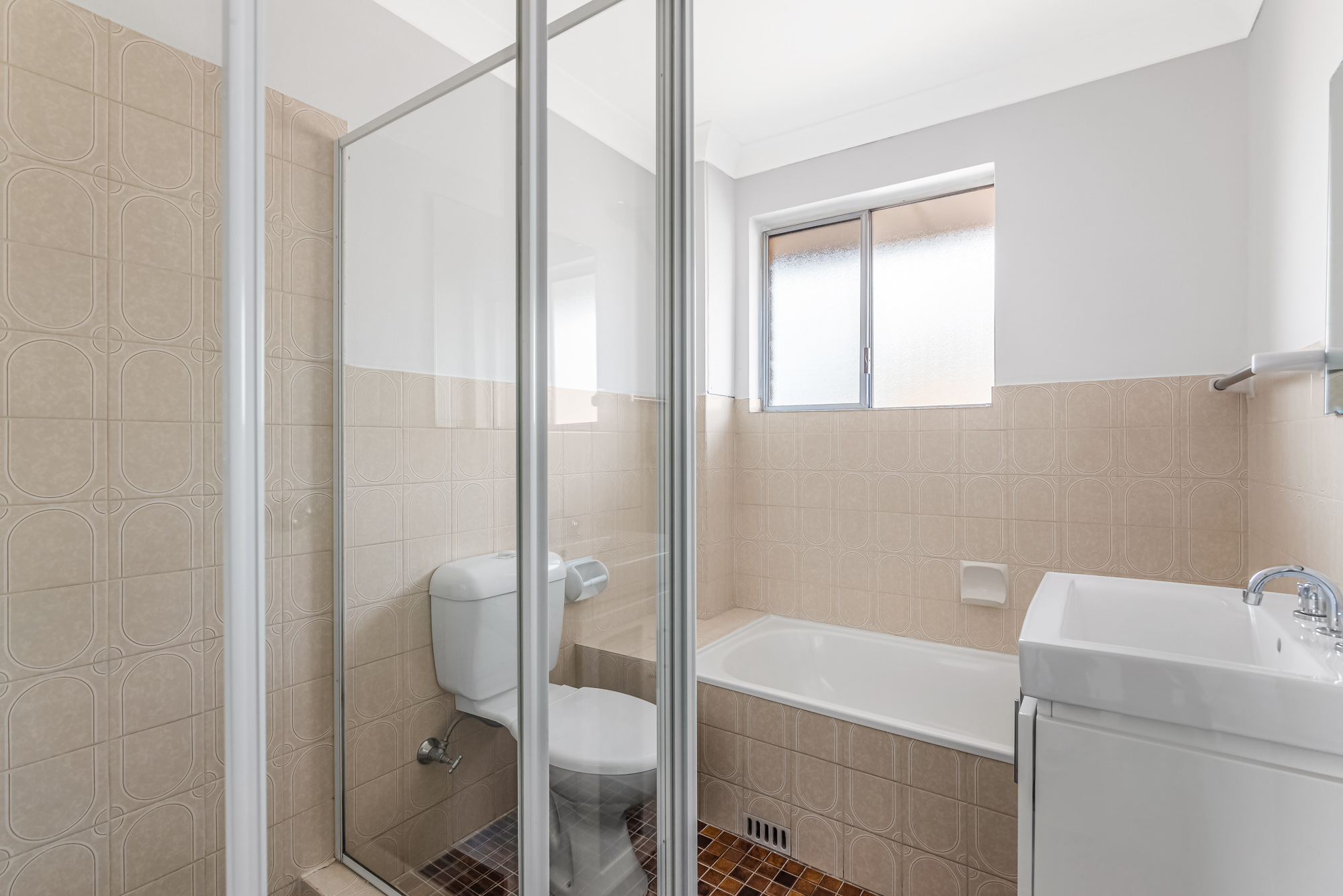 4/60 Smithfield Road, Smithfield - Thumbnail 2