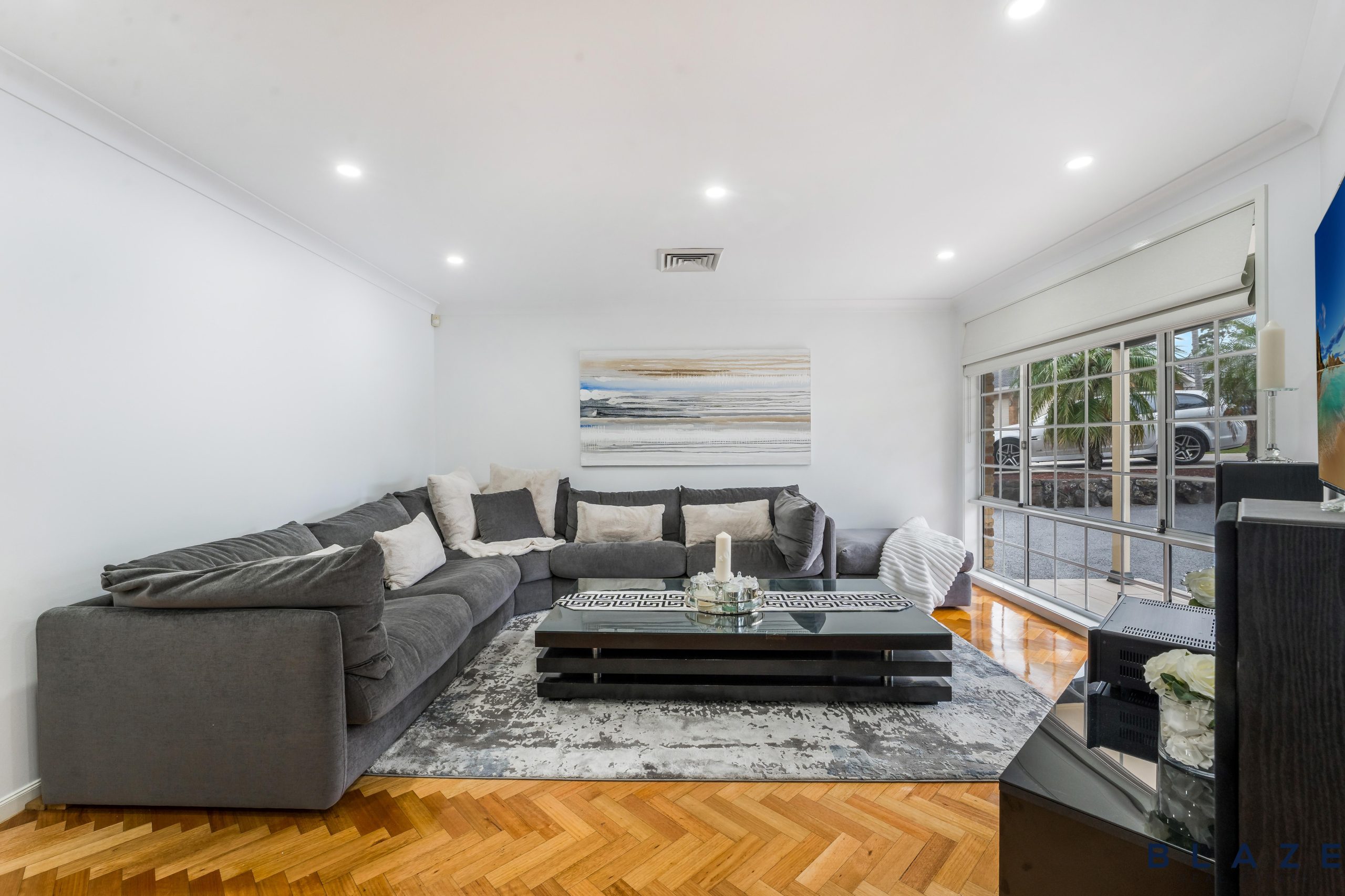 10 Egret Place, Hinchinbrook - Thumbnail 2