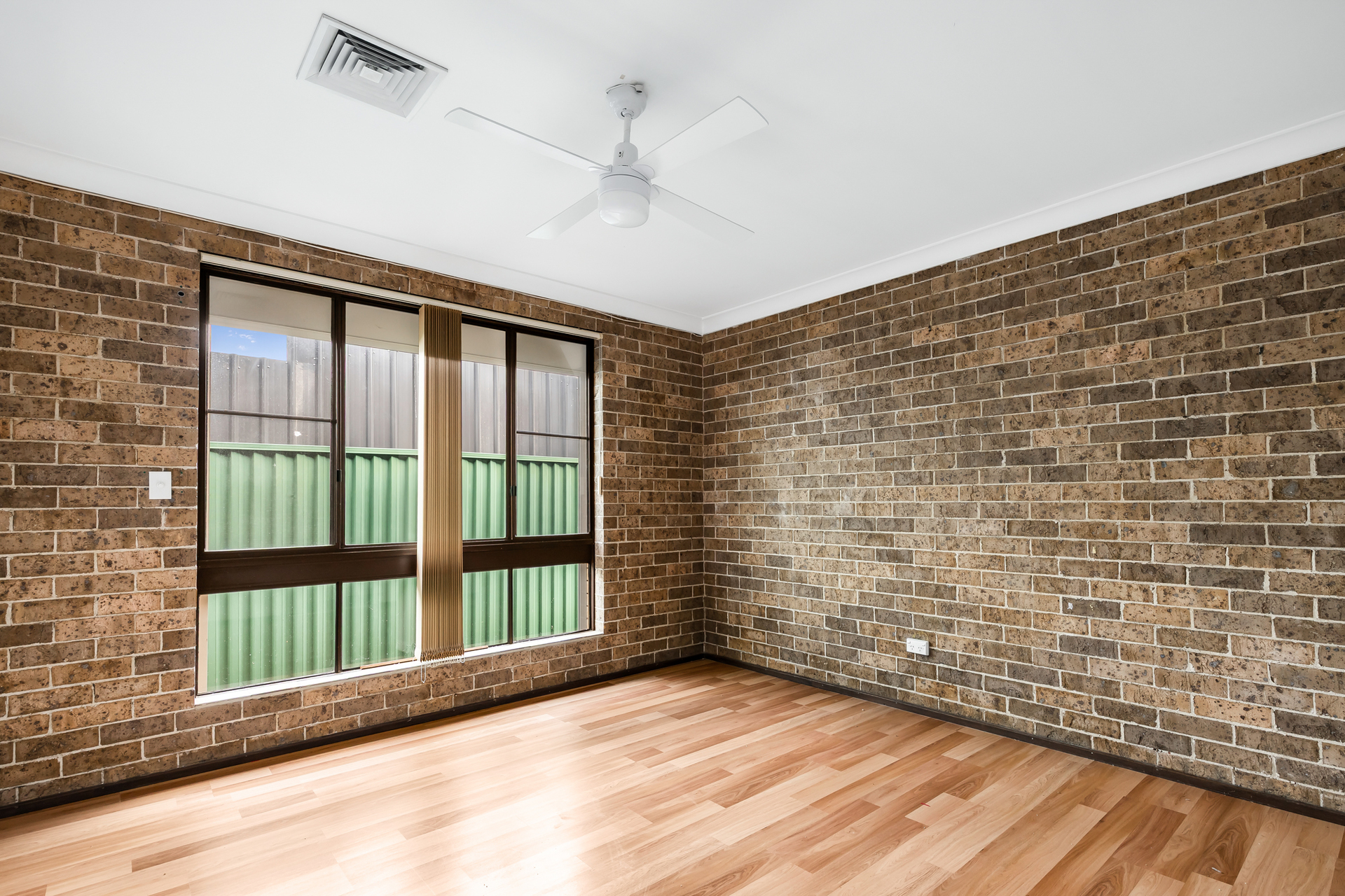 125 Quarry Road, Bossley Park - Thumbnail 2