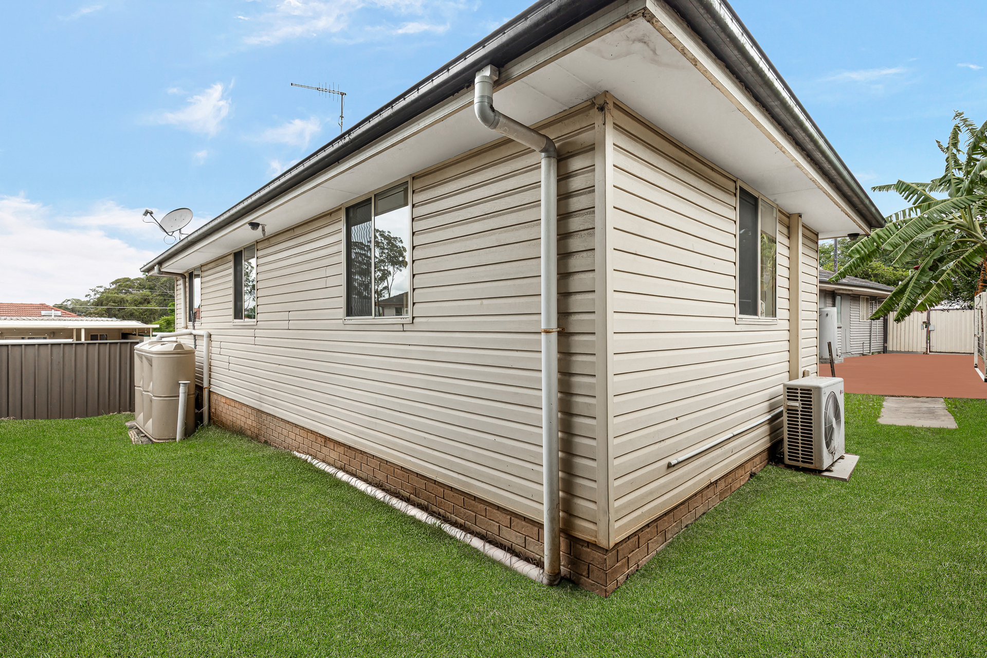 16A Kilmorey Street, Busby - Thumbnail 2