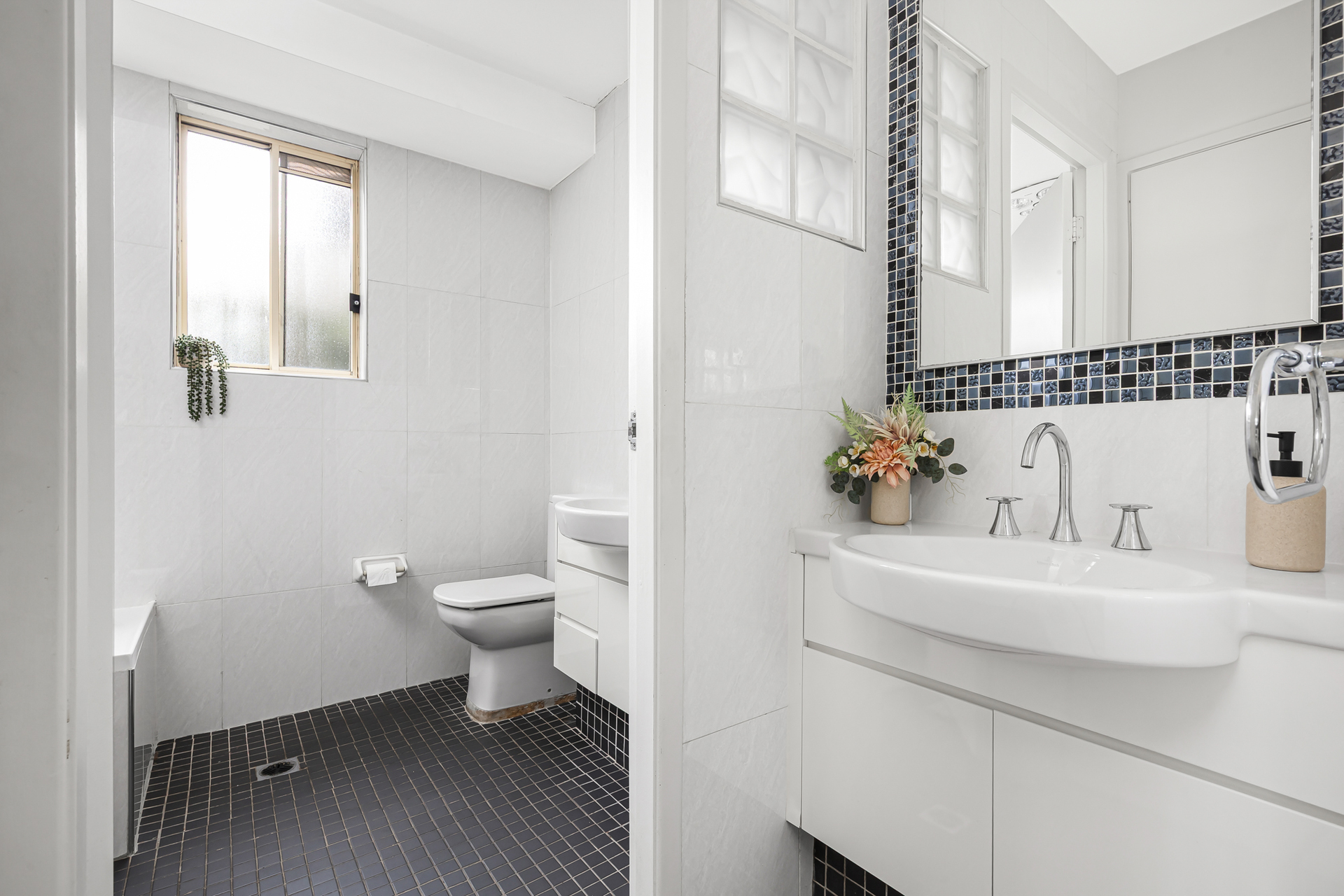 8 Barron Place, Bossley Park - Thumbnail 8