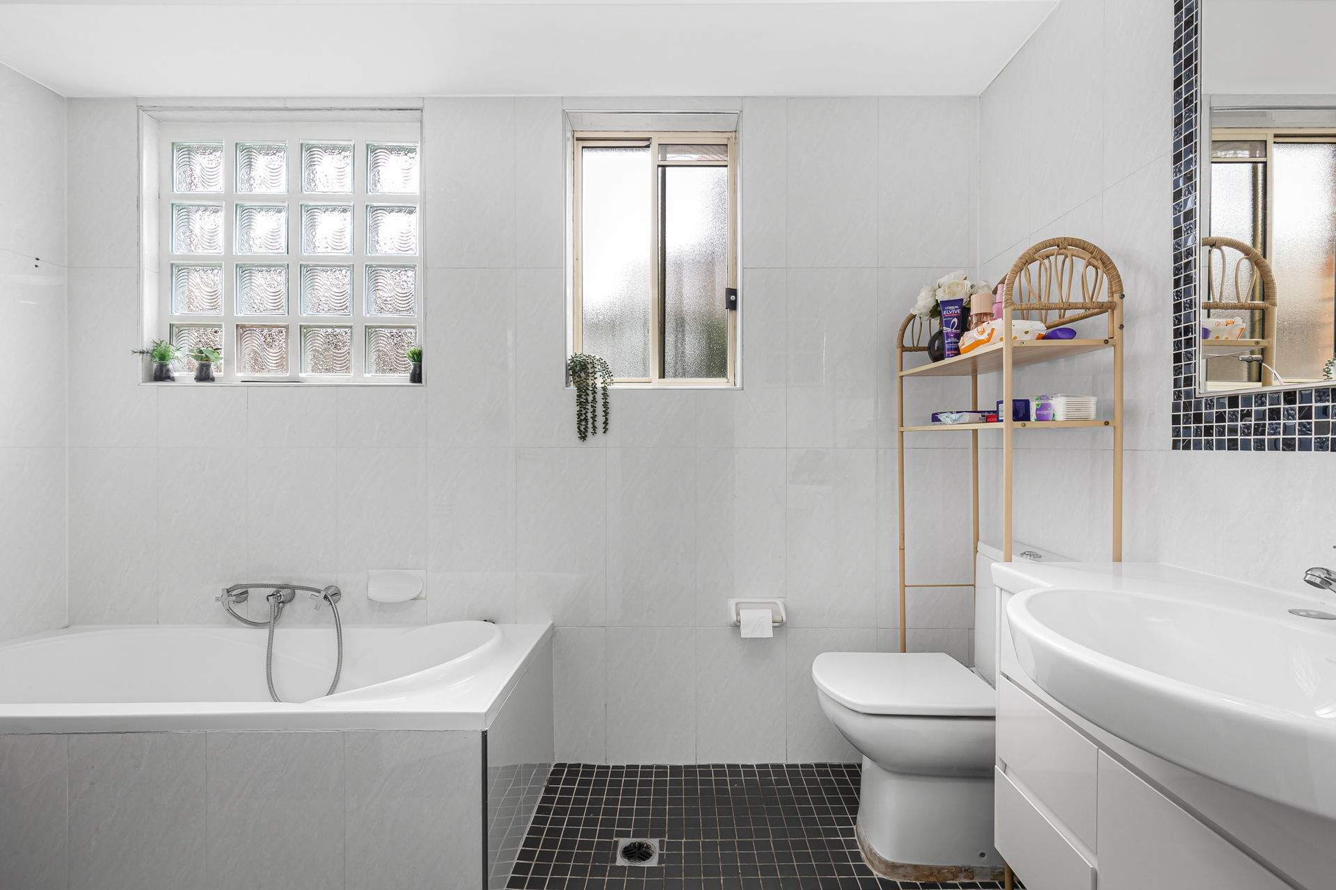 8 Barron Place, Bossley Park - Thumbnail 6