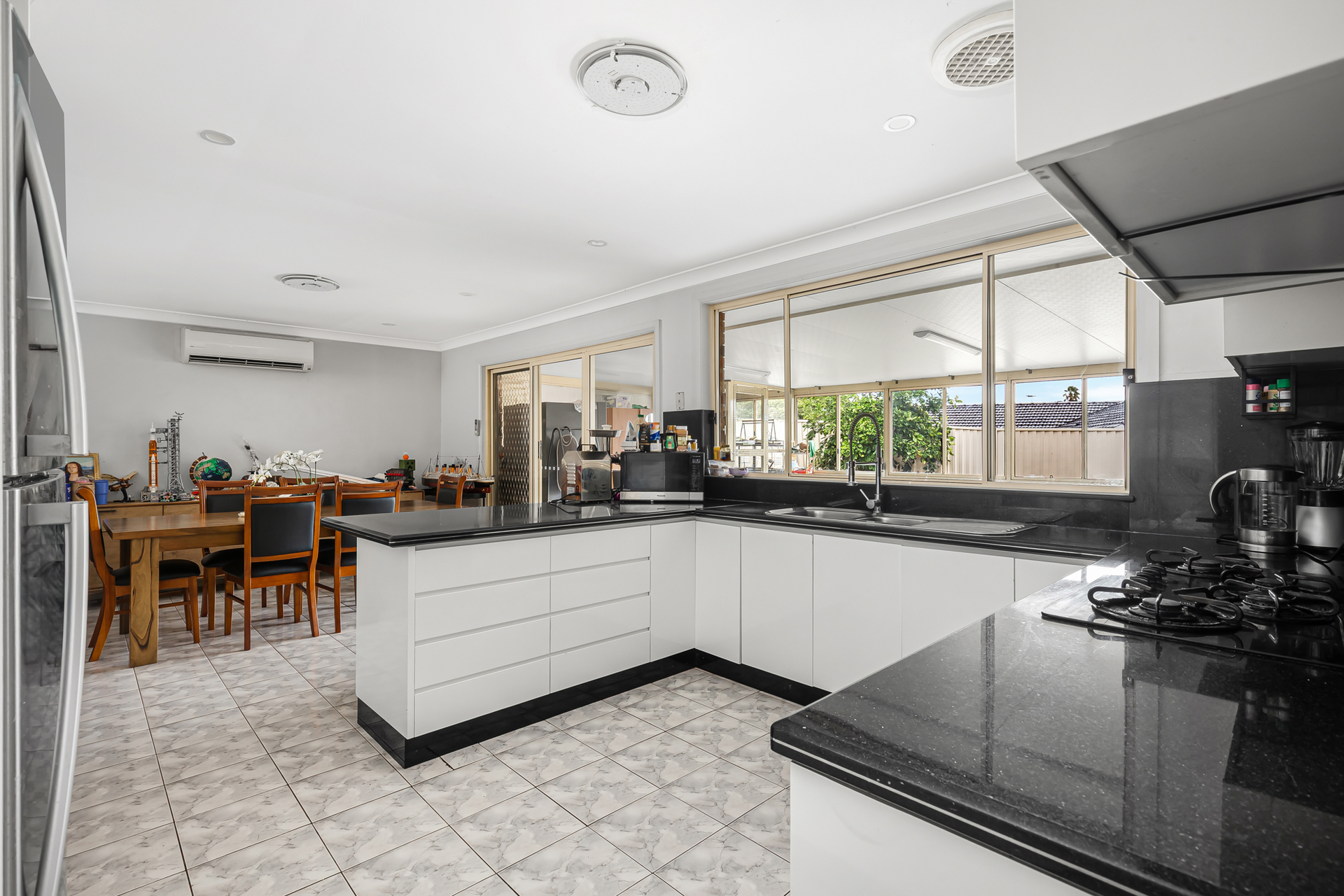 8 Barron Place, Bossley Park - Thumbnail 7