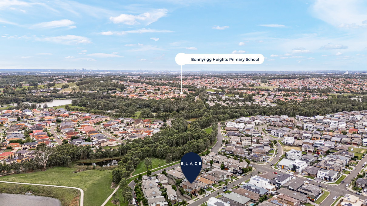 37 Antrim Drive, Elizabeth Hills - Thumbnail 3