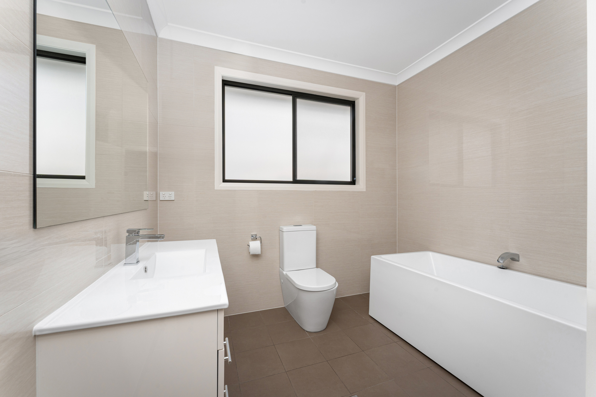 7 Kelsey Street, Middleton Grange - Thumbnail 7