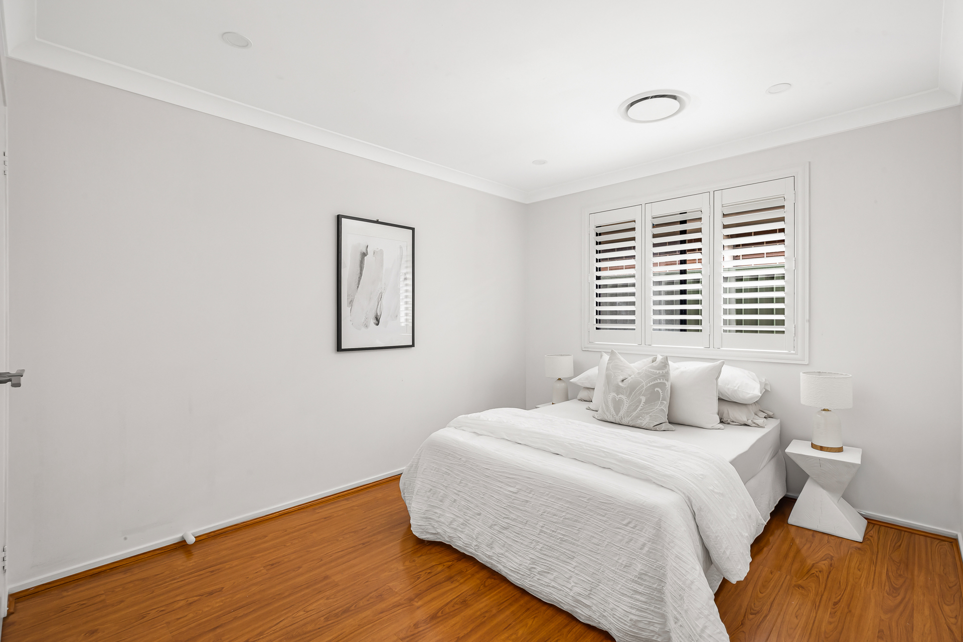 12 Redford Place, Prairiewood - Thumbnail 6