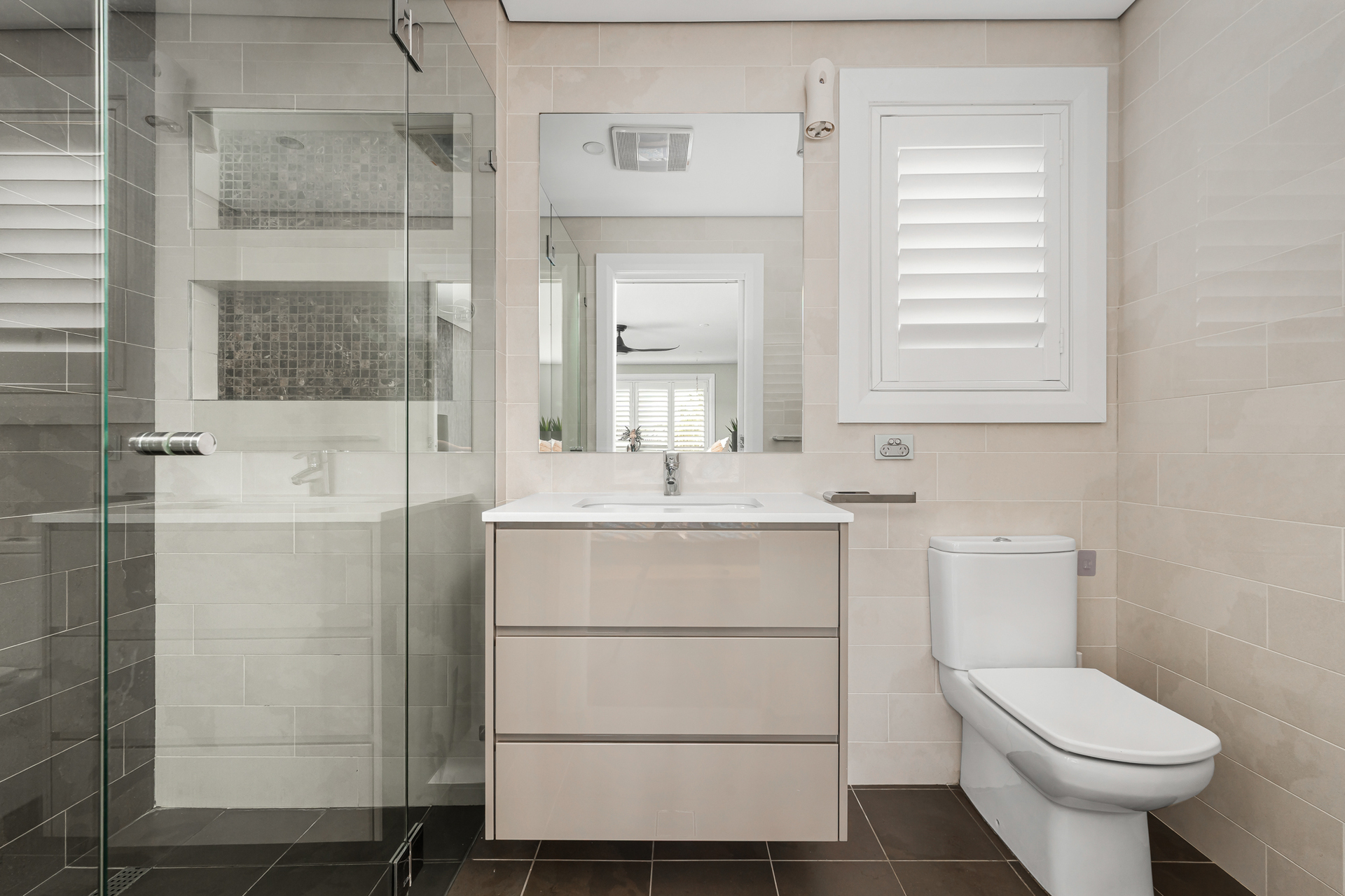 13 Serpentine Street, Bossley Park - Thumbnail 8