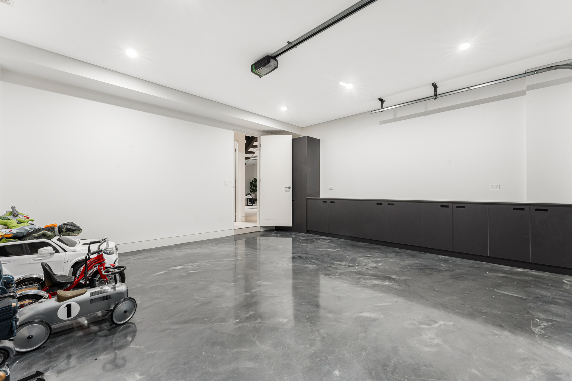 37 Frontiers Road, Edmondson Park - Thumbnail 2