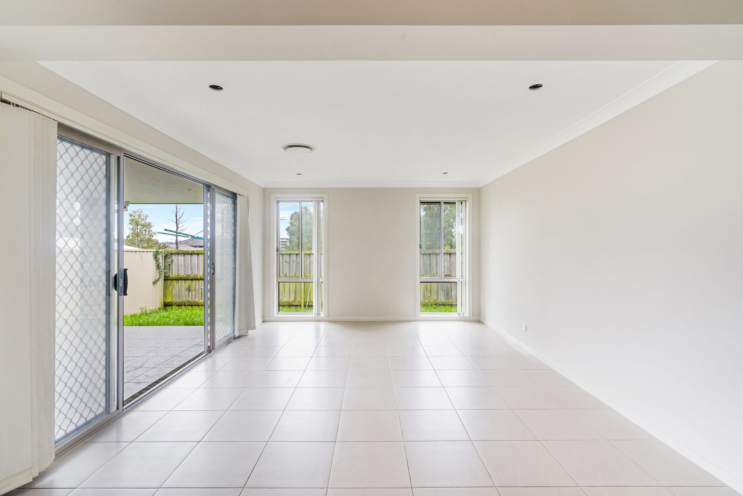 2 Ambrose Street, Oran Park - Thumbnail 8