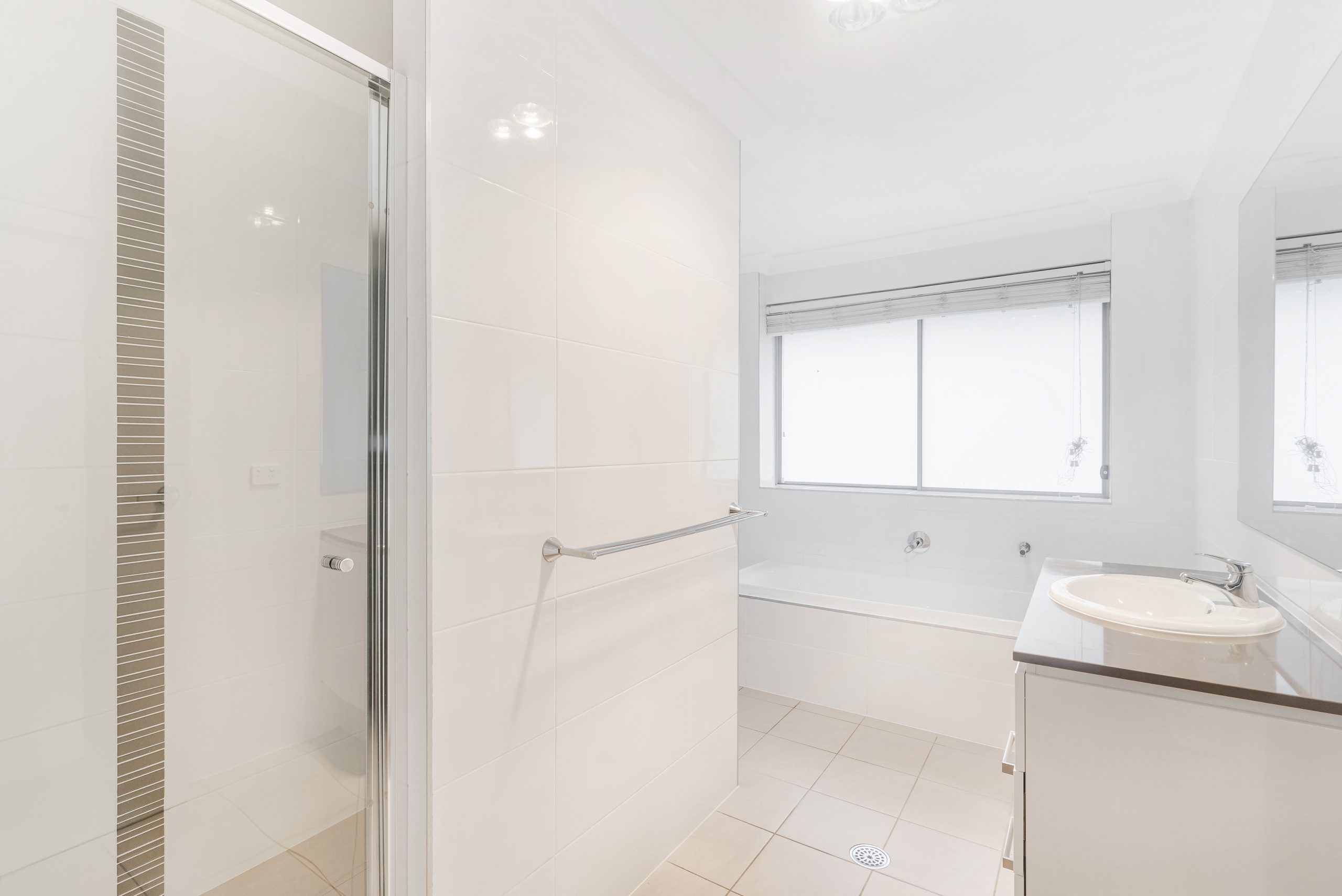 2 Ambrose Street, Oran Park - Thumbnail 3